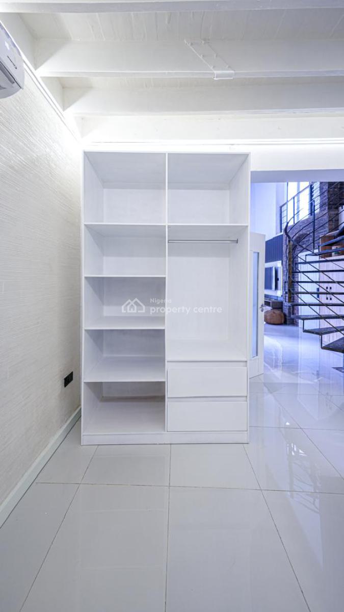 Luxury 2 Bedrooms Flat Available, Admiralty Way, Lekki Phase 1, Lekki, Lagos, Flat / Apartment for Rent