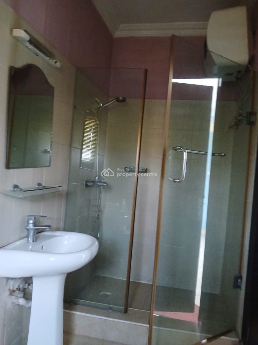 Luxury 3 Bedroom Apartment, Adekunle, Yaba, Lagos, Flat / Apartment for Rent