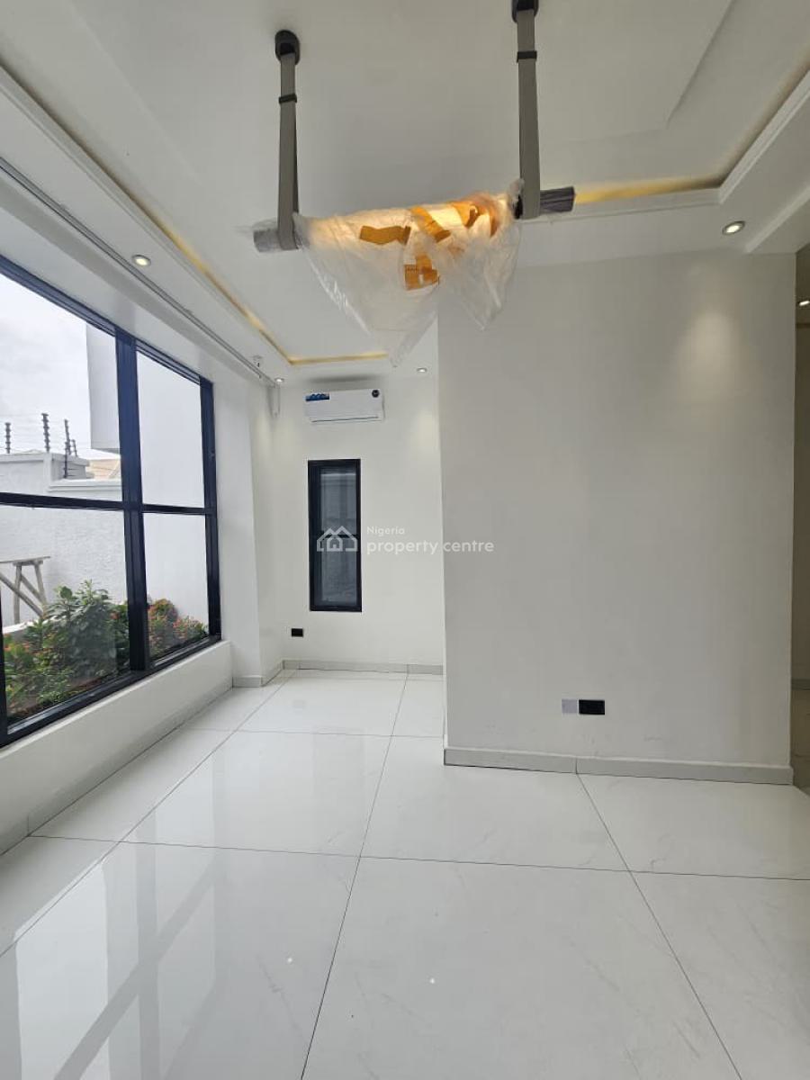 Quality Luxury Spacious 4 Bedroom Fully Detached Duplex with Bq, Lekki Phase 1, Lekki, Lagos, Detached Duplex for Sale