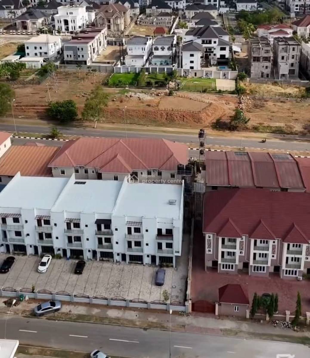4 Bedrooms Terrace Fully Furnished and a Room Boys Quarters, Main, Guzape District, Abuja, Terraced Duplex for Sale
