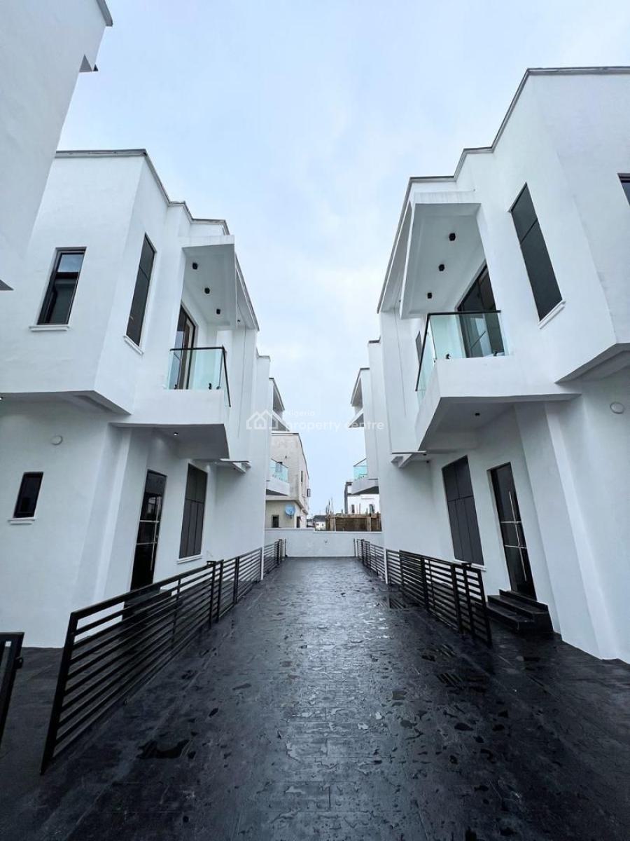 Luxurious 4-bedroom Semi-detached Duplex + Bq, Sangotedo, Ajah, Lagos, Semi-detached Duplex for Sale