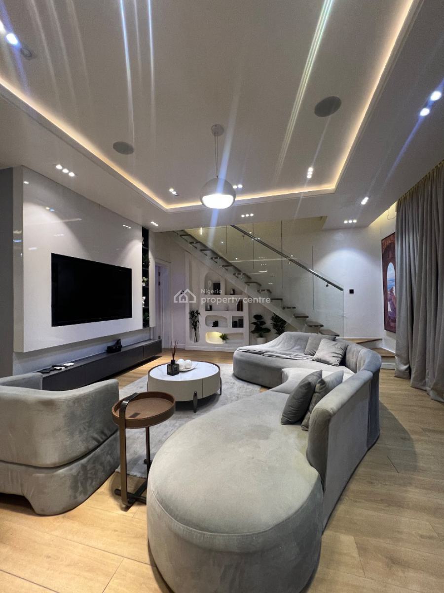 Furnished 2 Bedrooms Maisonette, Lekki Phase 1, Lekki, Lagos, Flat / Apartment for Sale