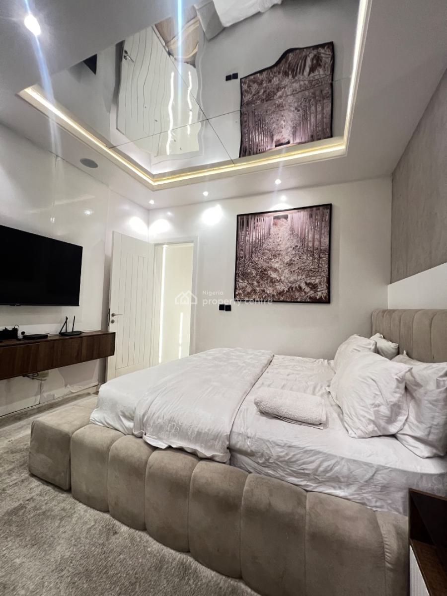Furnished 2 Bedrooms Maisonette, Lekki Phase 1, Lekki, Lagos, Flat / Apartment for Sale