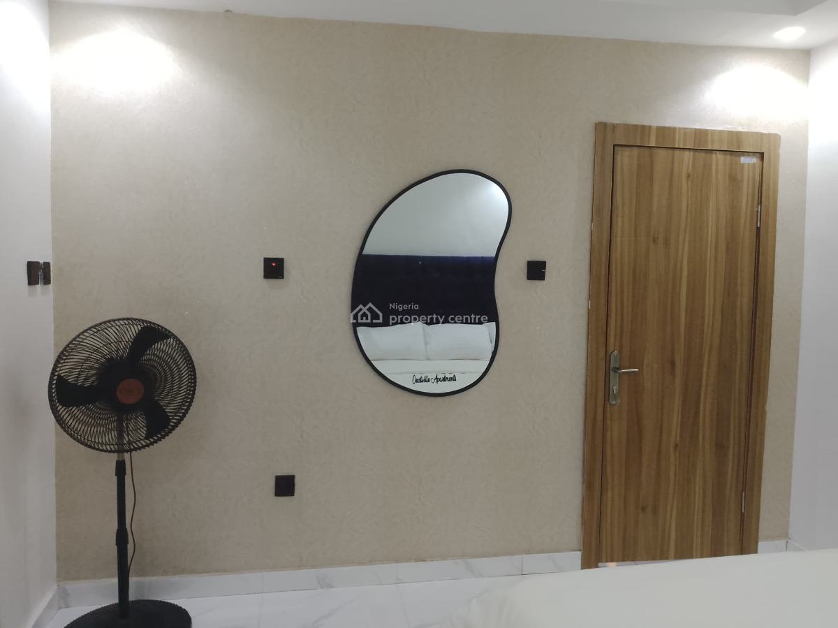 2 Bedroom Apartment, Surulere, Lagos, Flat / Apartment Short Let