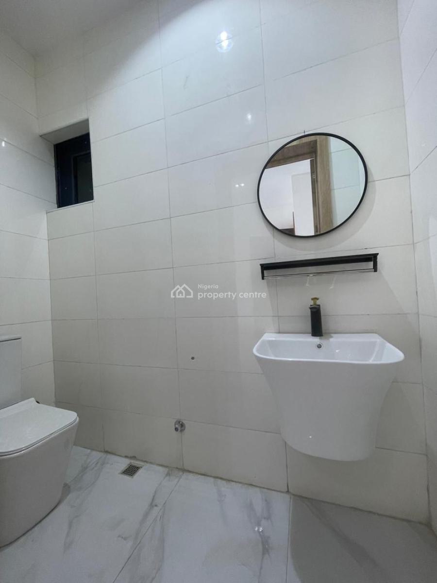 Luxury 2 Bedroom Apartments, Lekki Phase 1, Lekki, Lagos, Block of Flats for Sale