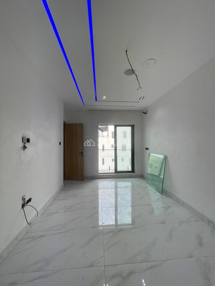 Luxury 2 Bedroom Apartments, Lekki Phase 1, Lekki, Lagos, Block of Flats for Sale