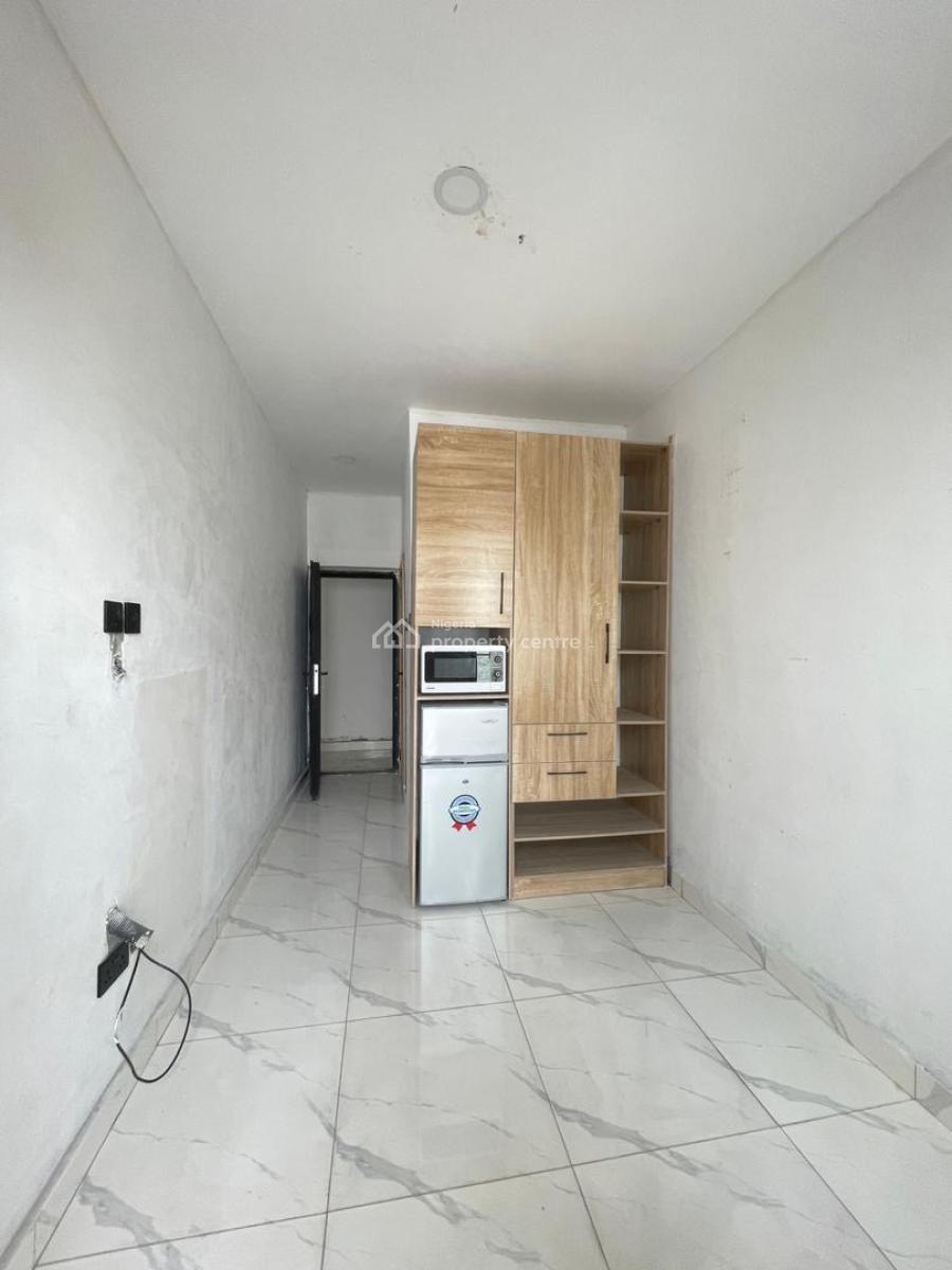 Luxury 2 Bedroom Apartments, Lekki Phase 1, Lekki, Lagos, Block of Flats for Sale