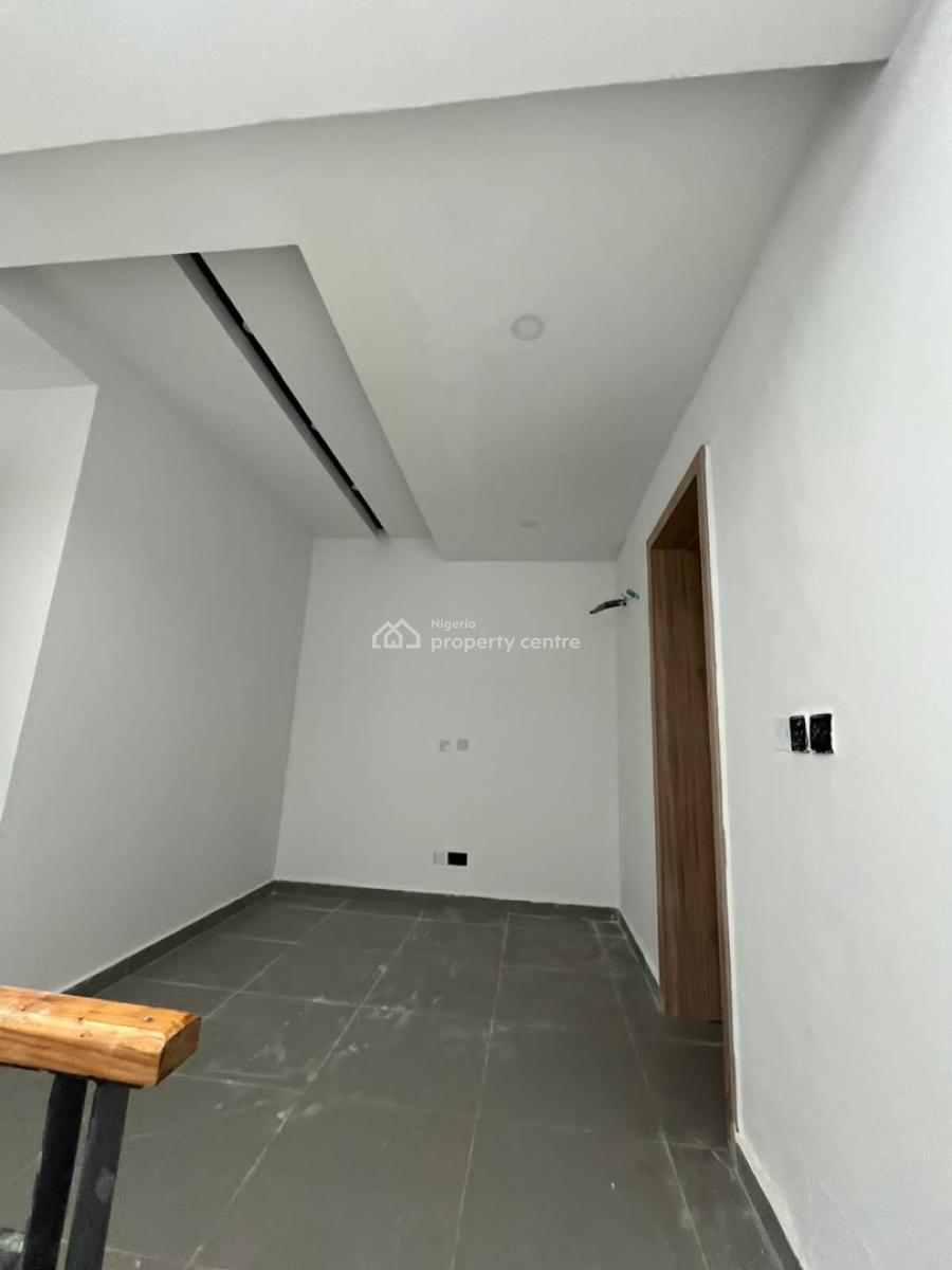 a Brand New 2 Bedroom Duplex, By Graceland Abraham Adesunya, Lekki Phase 2, Lekki, Lagos, Terraced Duplex for Rent