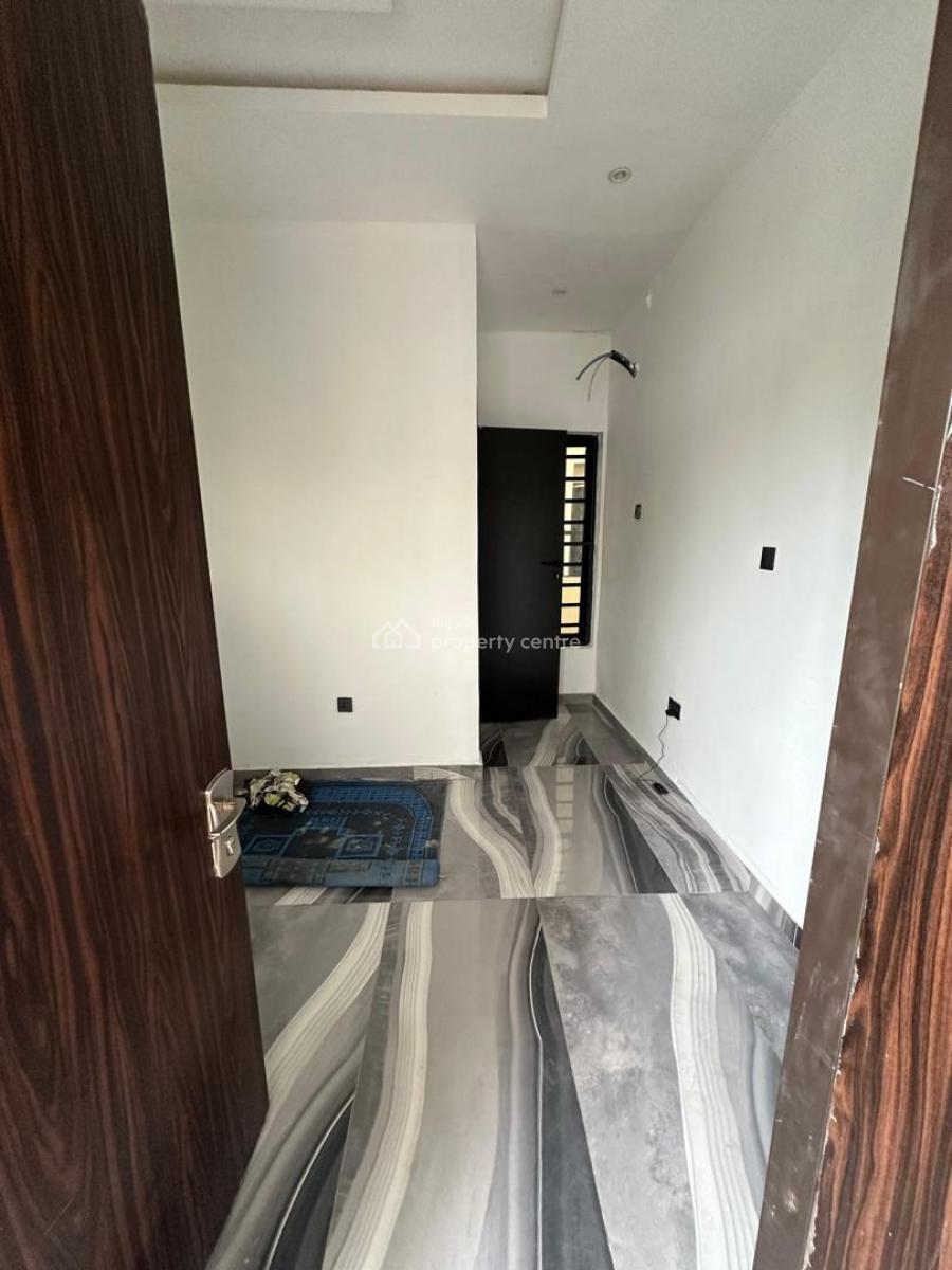 Astonishing 4 Bedroom Detached Duplex with Bq, Ikoloba Estate, Agodi, Ibadan, Oyo, Detached Duplex for Sale