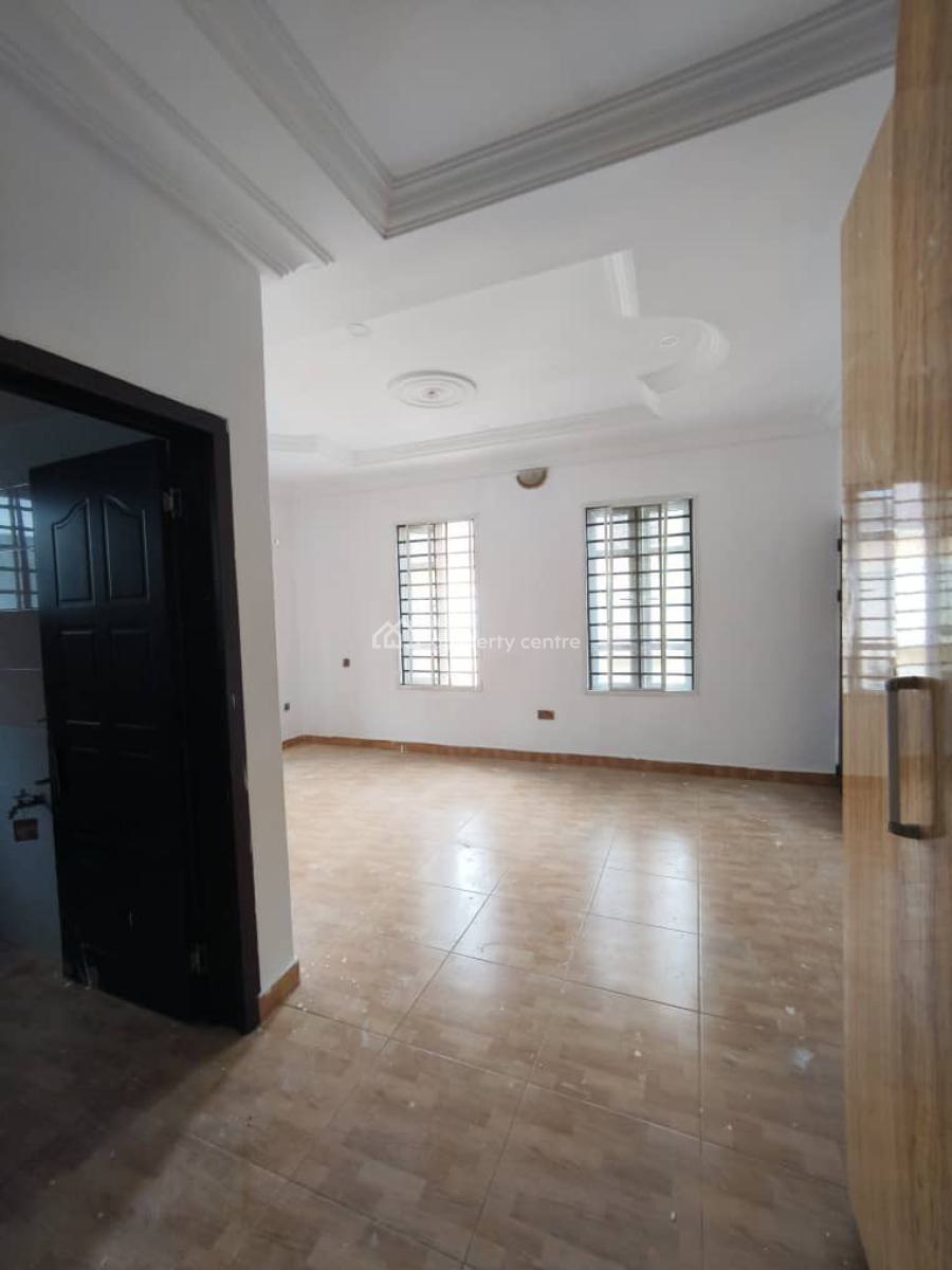 a Renovated 5 Bedrooms Fully Detached Duplex, Ikota, Lekki, Lagos, Detached Duplex for Rent
