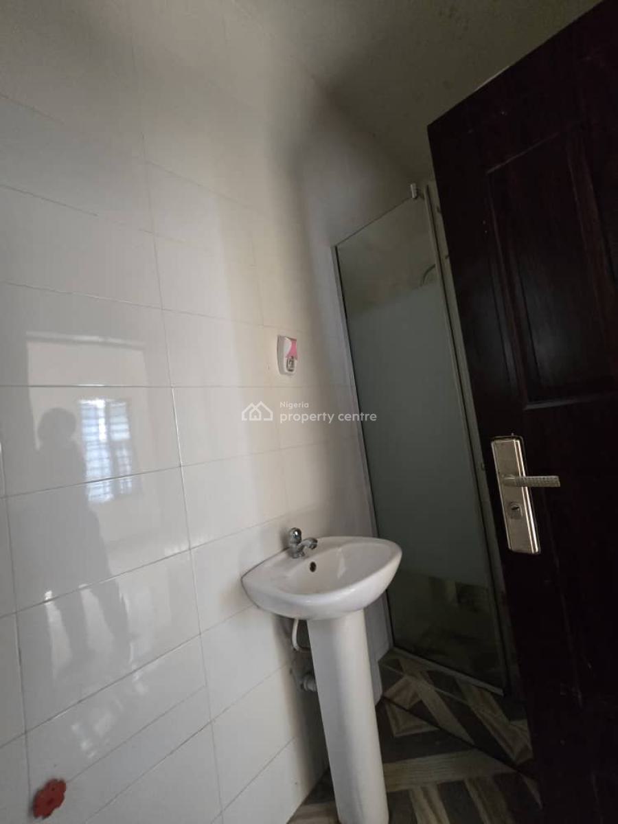 2 Bedroom Duplex, Omole Phase 2, Ikeja, Lagos, Detached Duplex for Rent