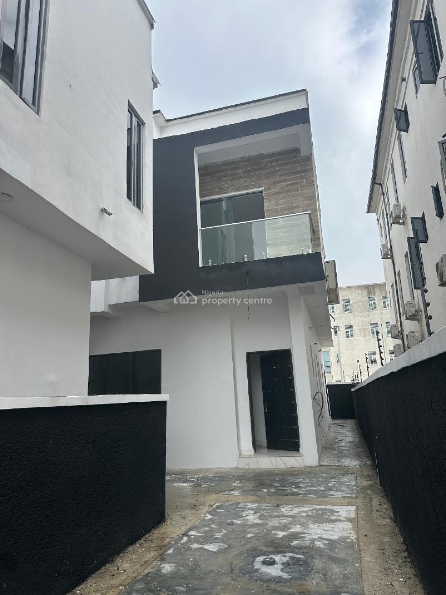 Spacious 4 Bedroom Semi Detached Duplex with Bq in a Secure Estate, Vgc, Lekki, Lagos, Semi-detached Duplex for Sale