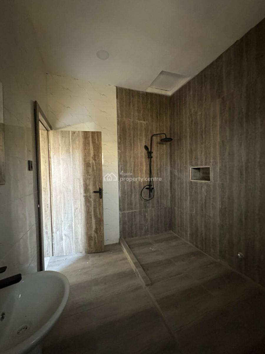 Modern Luxury Living, Ologolo, Lekki, Lagos, Semi-detached Duplex for Sale