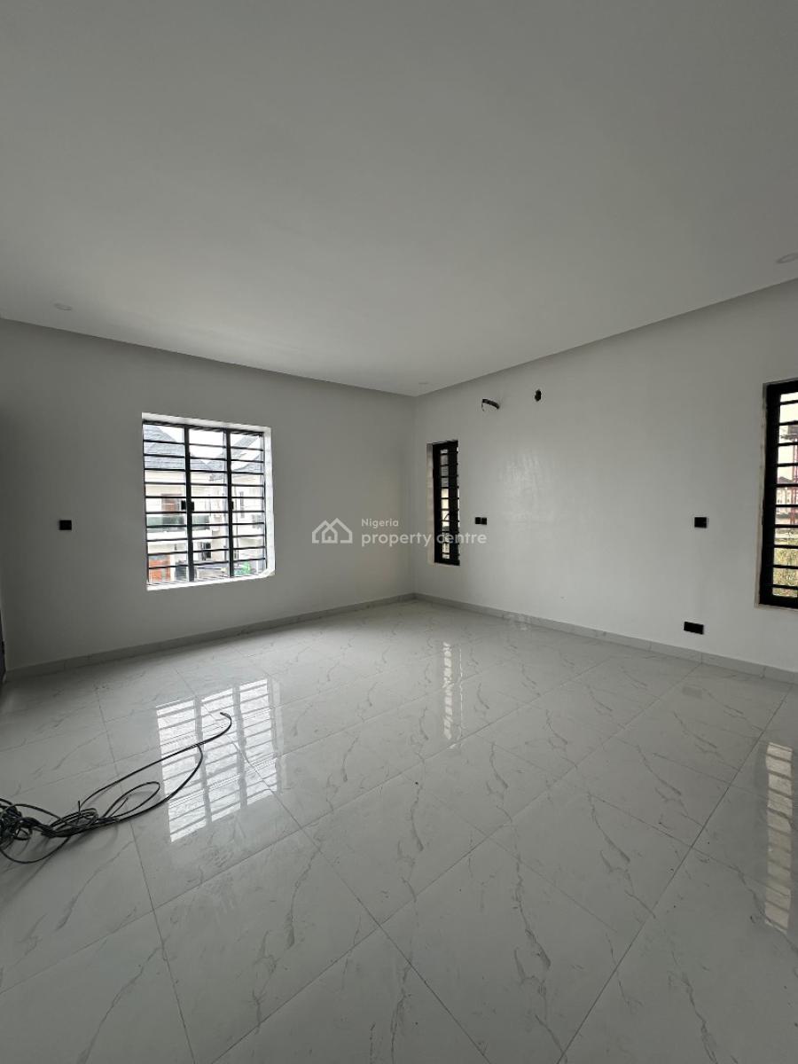 Contemporary Spacious 5 Bedroom Fully Detached Duplex with Bq, Vgc, Lekki, Lagos, Detached Duplex for Sale