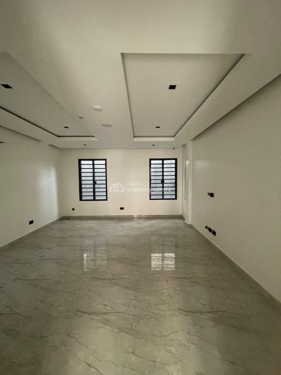4 Units of Terraces -  Functional and Serviced 4 Bedrooms with a Room, Lekki Right, Lekki Phase 1, Lekki, Lagos, Terraced Duplex for Sale