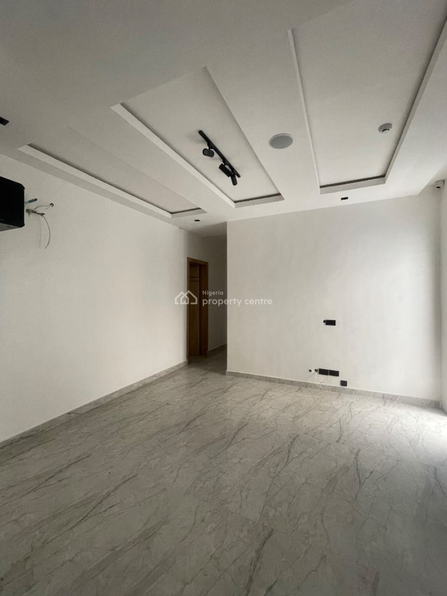 4 Units of Terraces -  Functional and Serviced 4 Bedrooms with a Room, Lekki Right, Lekki Phase 1, Lekki, Lagos, Terraced Duplex for Sale