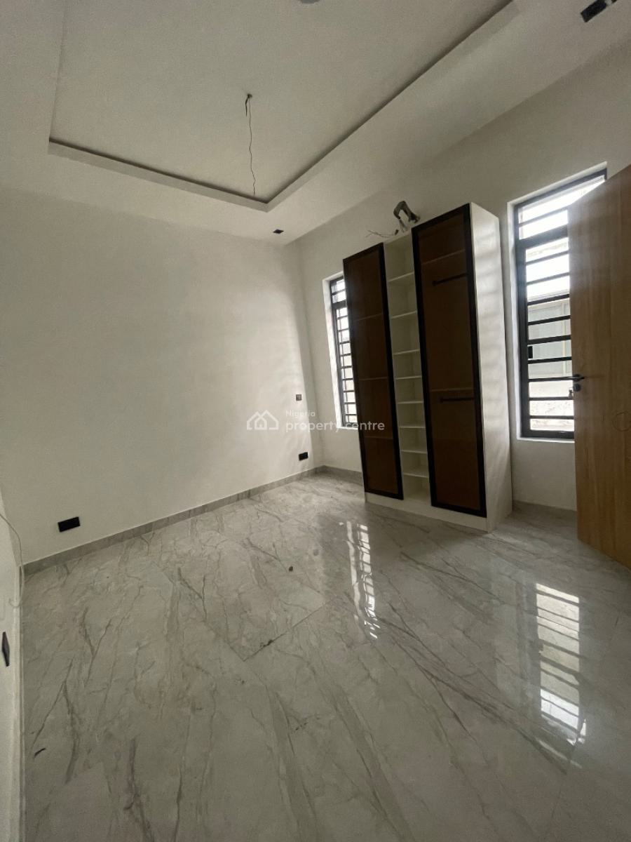 4 Units of Terraces -  Functional and Serviced 4 Bedrooms with a Room, Lekki Right, Lekki Phase 1, Lekki, Lagos, Terraced Duplex for Sale