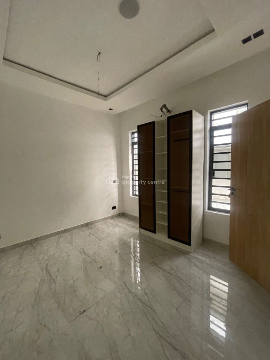 4 Units of Terraces -  Functional and Serviced 4 Bedrooms with a Room, Lekki Right, Lekki Phase 1, Lekki, Lagos, Terraced Duplex for Sale