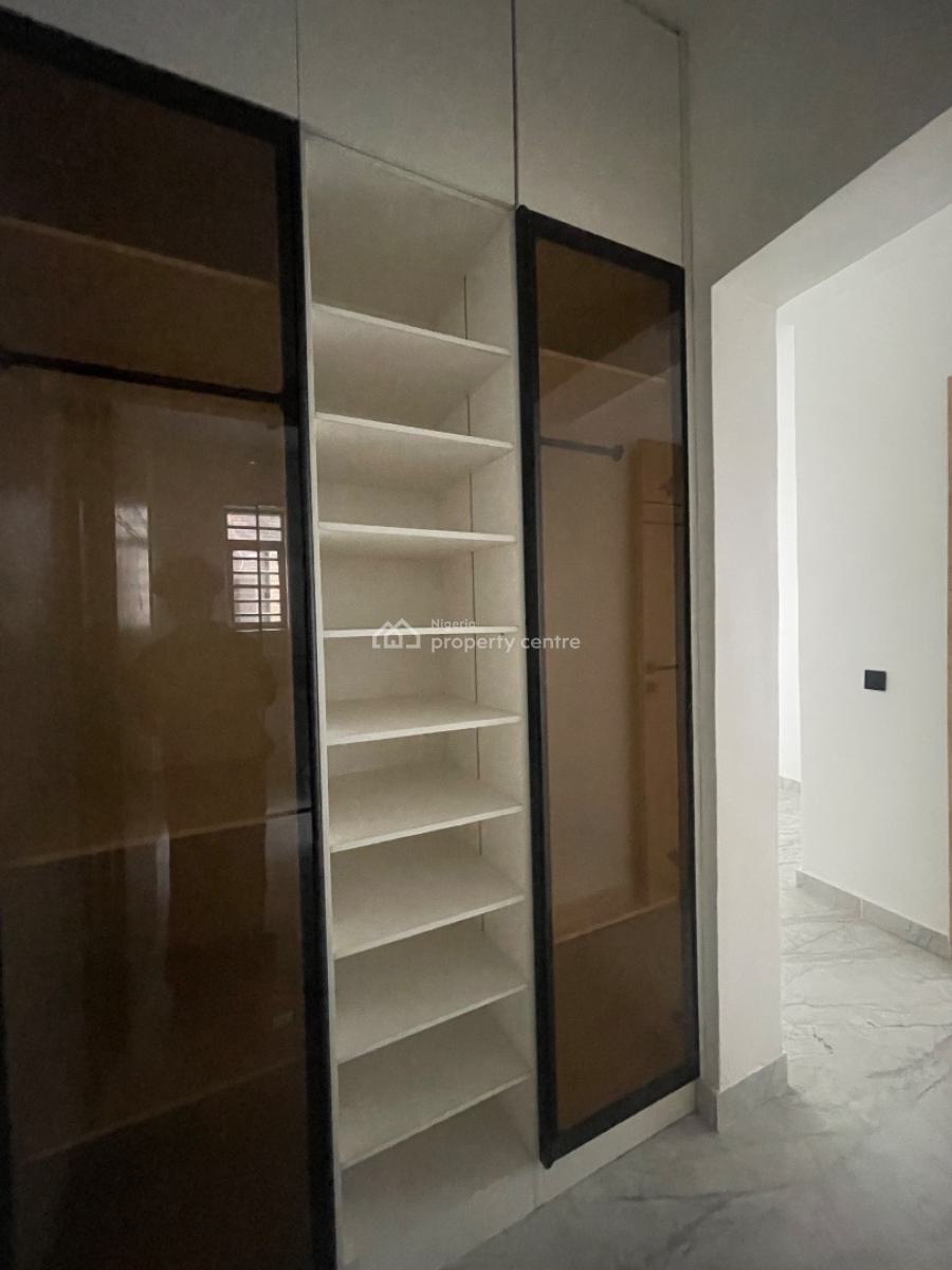 4 Units of Terraces -  Functional and Serviced 4 Bedrooms with a Room, Lekki Right, Lekki Phase 1, Lekki, Lagos, Terraced Duplex for Sale