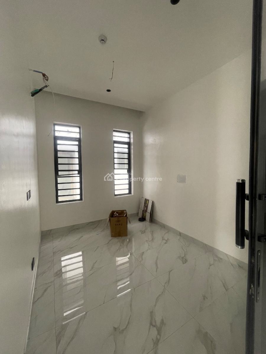 Penthouse- 4 Bedroom with Bq and Study, Dedicated and Biometric Mall, Lekki Phase 1, Lekki, Lagos, Terraced Duplex for Sale