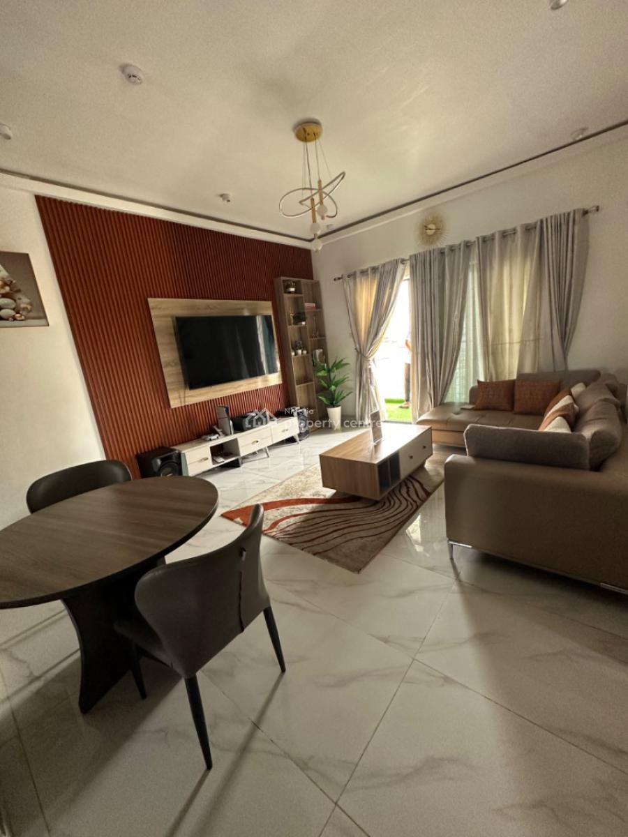 2 Bedroom Flat with Bq, Off Admiralty Way, Lekki Phase 1, Lekki, Lagos, Flat / Apartment for Sale