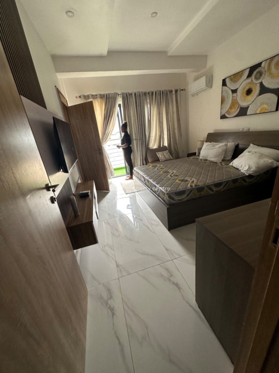 2 Bedroom Flat with Bq, Off Admiralty Way, Lekki Phase 1, Lekki, Lagos, Flat / Apartment for Sale