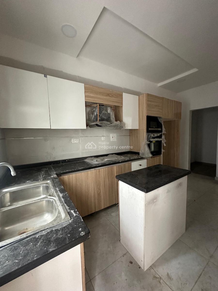 Spacious Luxurious 4 Bedroom Terrace Duplex in a Secure Estate, Vgc, Lekki, Lagos, Terraced Duplex for Sale