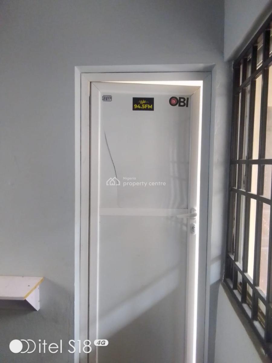 a Mini Flat Apartment, Lekki Phase 1, Lekki, Lagos, Mini Flat (room and Parlour) for Rent