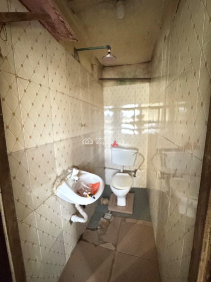 1 Bedroom Bungalow, Ikota, Lekki, Lagos, Mini Flat (room and Parlour) for Rent