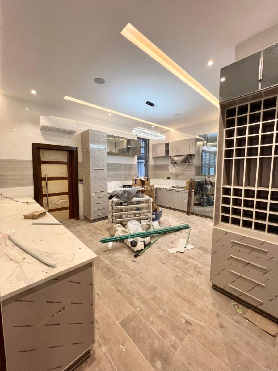 5 Bedrooms Detached Duplex with Bq, Ikoyi, Lagos, Detached Duplex for Sale