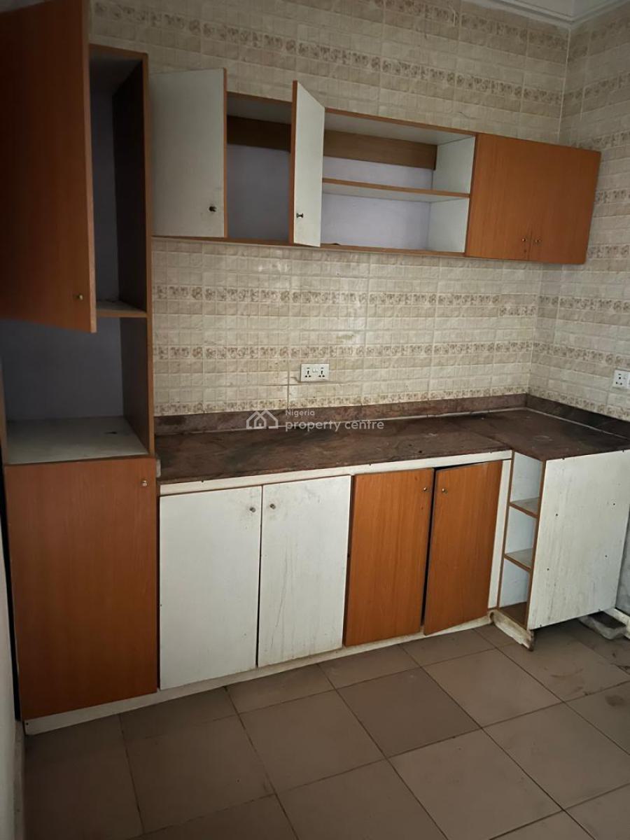 Massive 2 Bedroom Flat Downstair, Abijo, Lekki, Lagos, Flat / Apartment for Rent