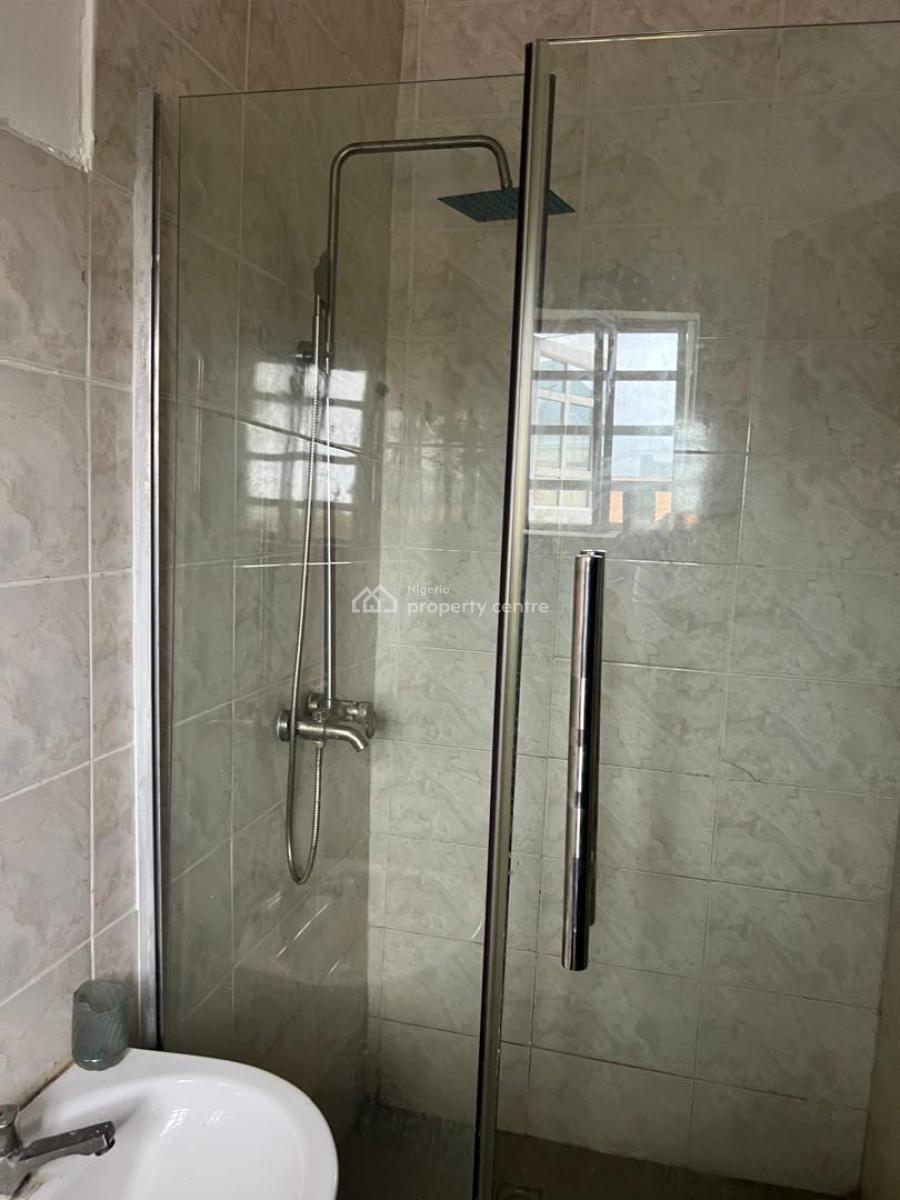 Massive 2 Bedroom Flat Downstair, Abijo, Lekki, Lagos, Flat / Apartment for Rent