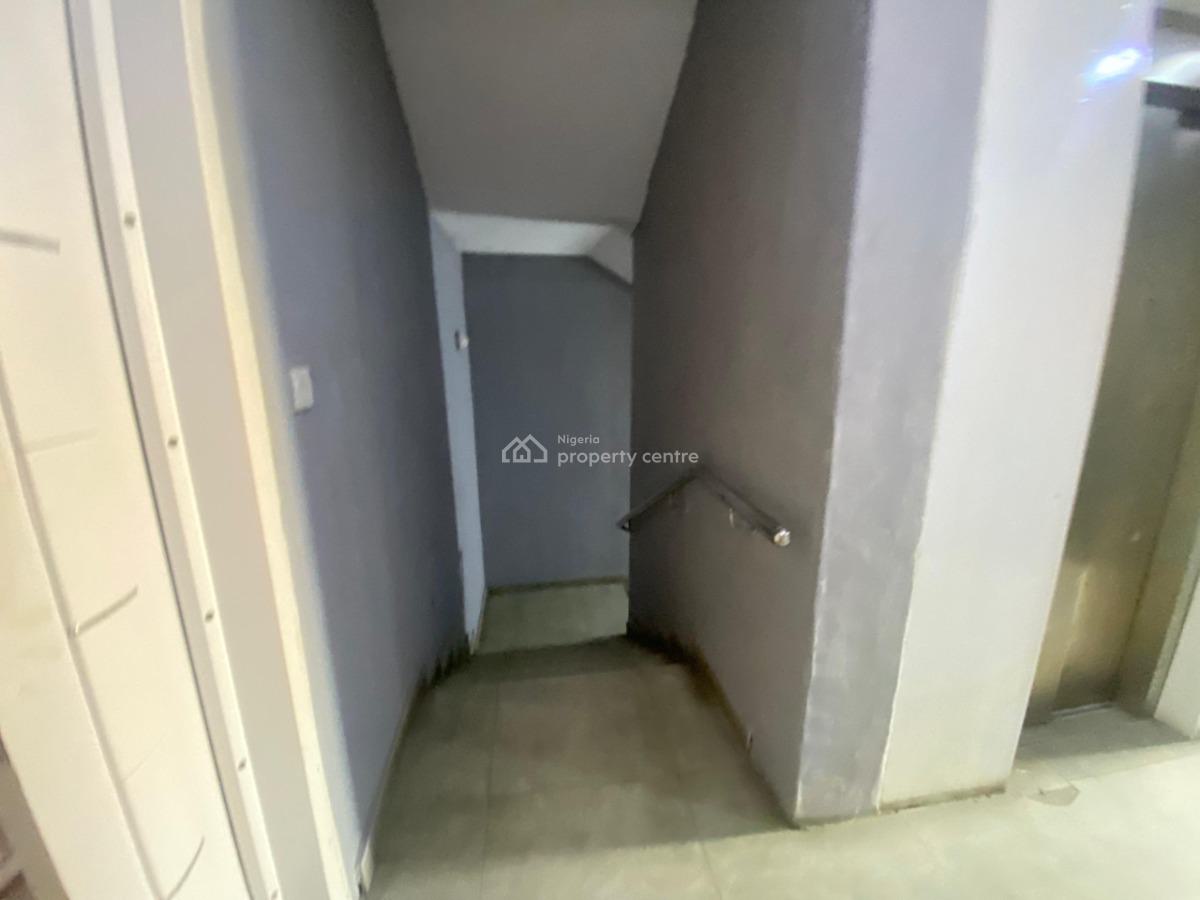 157sqm Office Space, Yaba, Lagos, Office Space for Rent