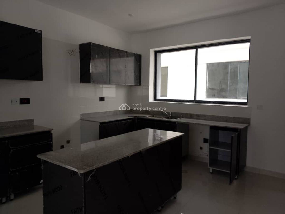 4 Bedroom Semi Detached House with Room Boys Quarters, Lekki Phase 1, Lekki, Lagos, Semi-detached Duplex for Rent