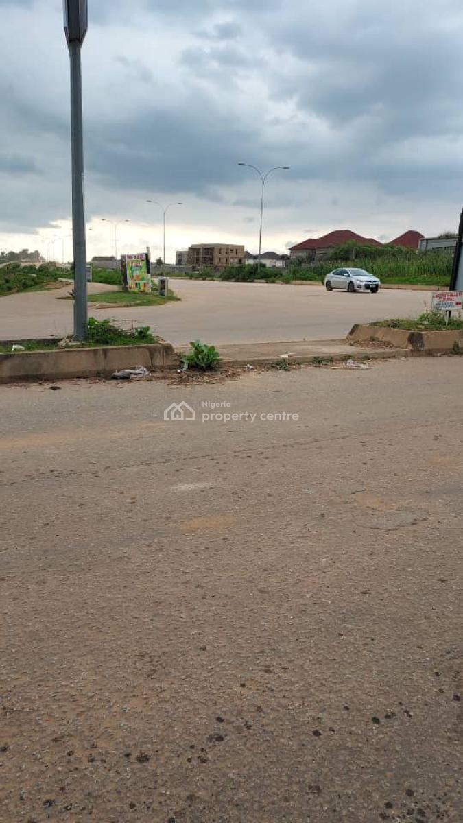 1 Bedroom  Block of Flat and Apartment, Nizamiye Hospital, Idu Industrial, Abuja, Mini Flat (room and Parlour) for Sale