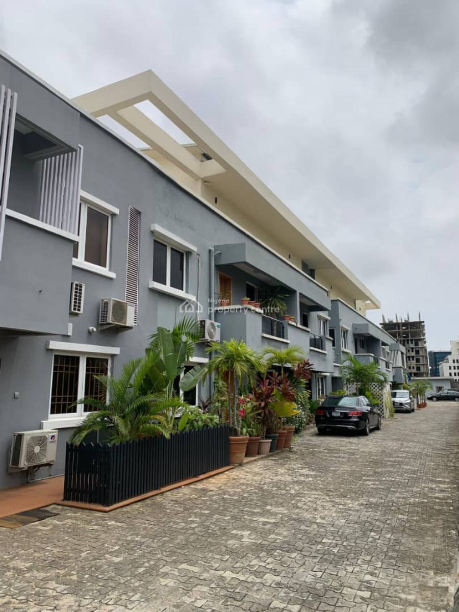 Newly Built 3 Bedroom Pent House, Parkview, Ikoyi, Lagos, Flat / Apartment for Sale