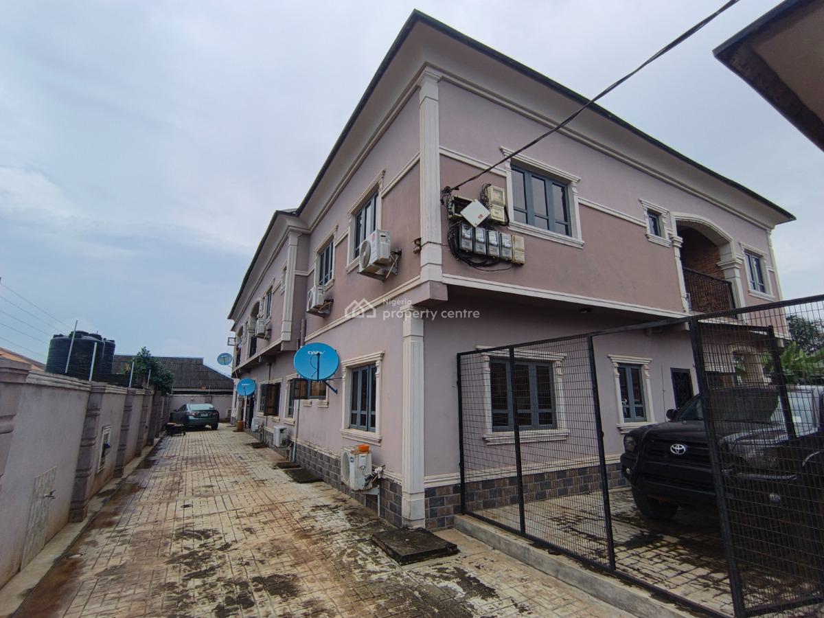 2 Bedroom Flat, Elepe Ijede Road, Ikorodu, Lagos, Flat / Apartment for Rent