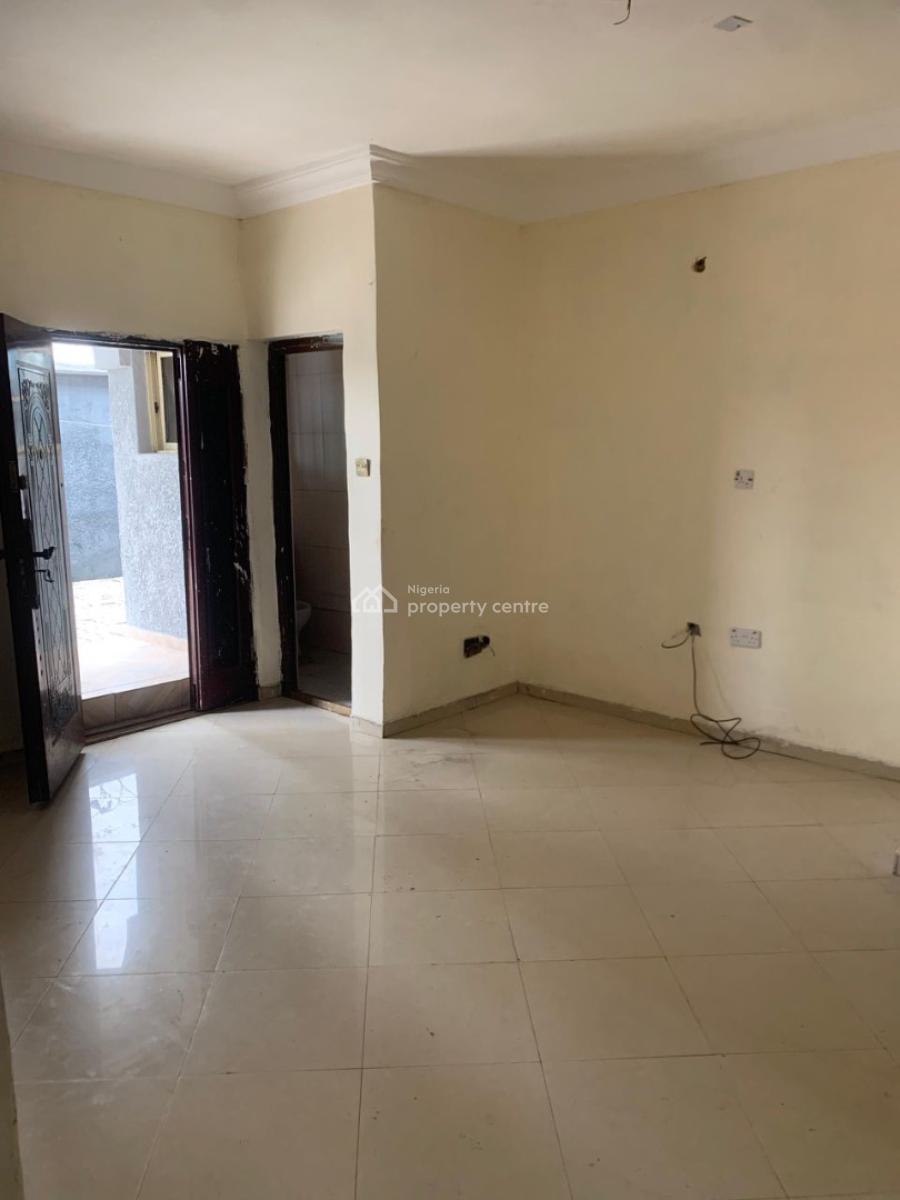 2 Bedrooms Flat Available, Happy Land, Sangotedo, Ajah, Lagos, Flat / Apartment for Rent