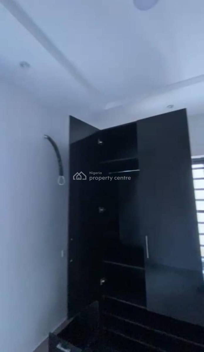 Newly Built 2 Bedroom Flat, Sawmill, Gbagada, Lagos, Flat / Apartment for Rent