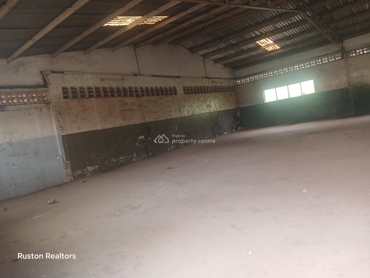 Warehouse Measuring About 7 Acres, New Garage Road, Ibadan, Oyo, Warehouse for Sale