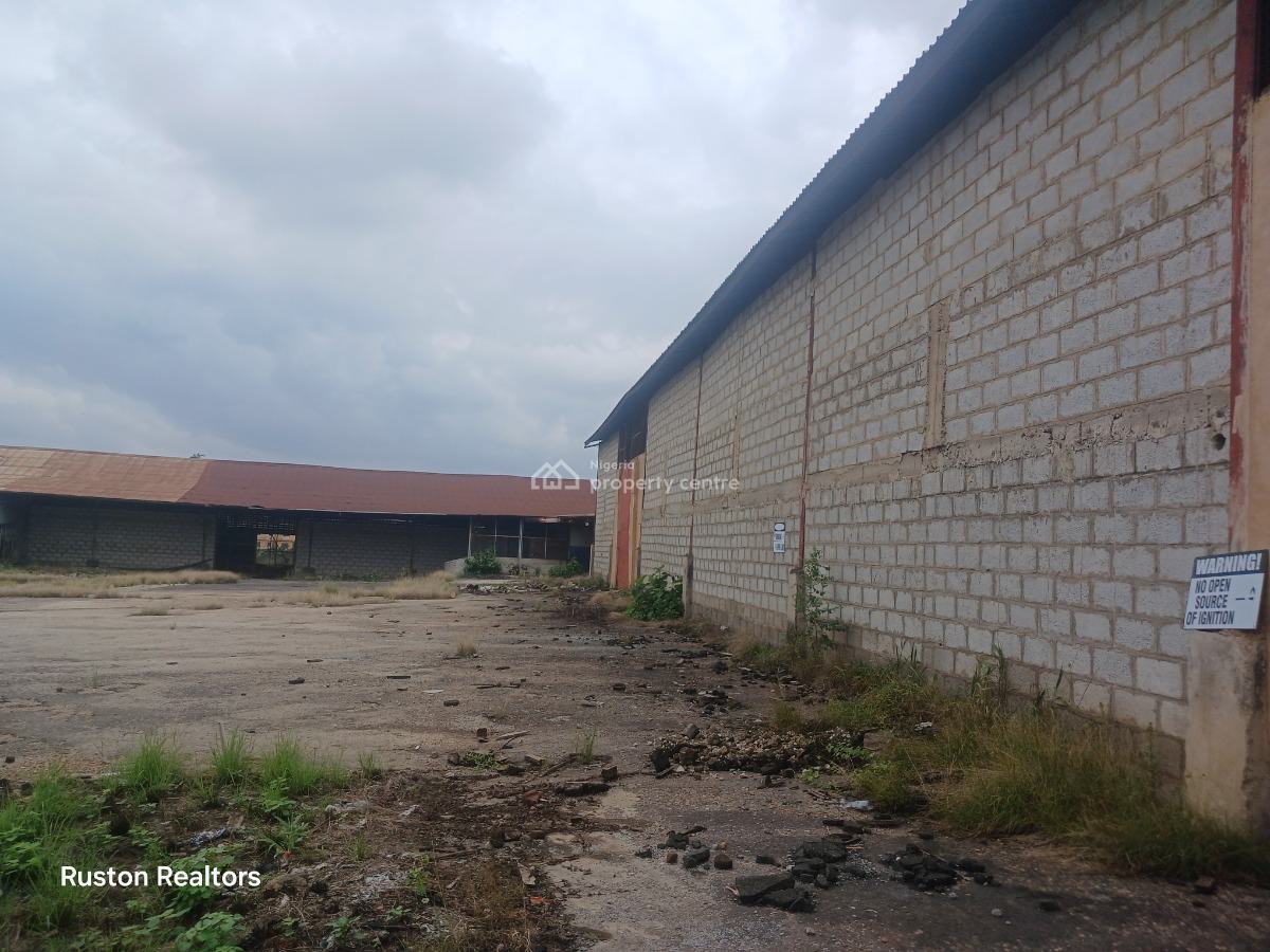Warehouse Measuring About 7 Acres, New Garage Road, Ibadan, Oyo, Warehouse for Sale