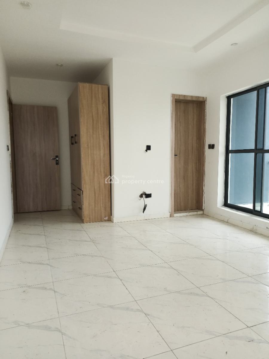 Newly Built 2bedroom Apartment with Spacious Rooms, Along Blanco Axis, Ikate, Lekki, Lagos, Block of Flats for Sale