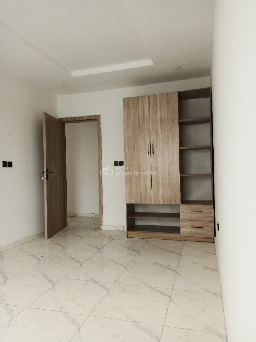 Newly Built 2bedroom Apartment with Spacious Rooms, Along Blanco Axis, Ikate, Lekki, Lagos, Block of Flats for Sale