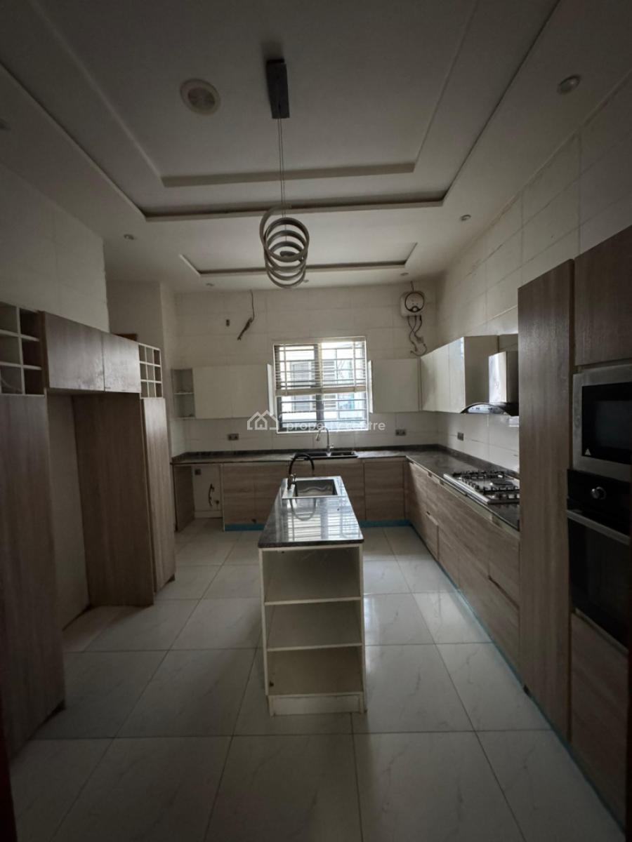 Beautiful 5 Bedroom Fully Detached Duplex with Bq, Osapa, Lekki, Lagos, Detached Duplex for Rent