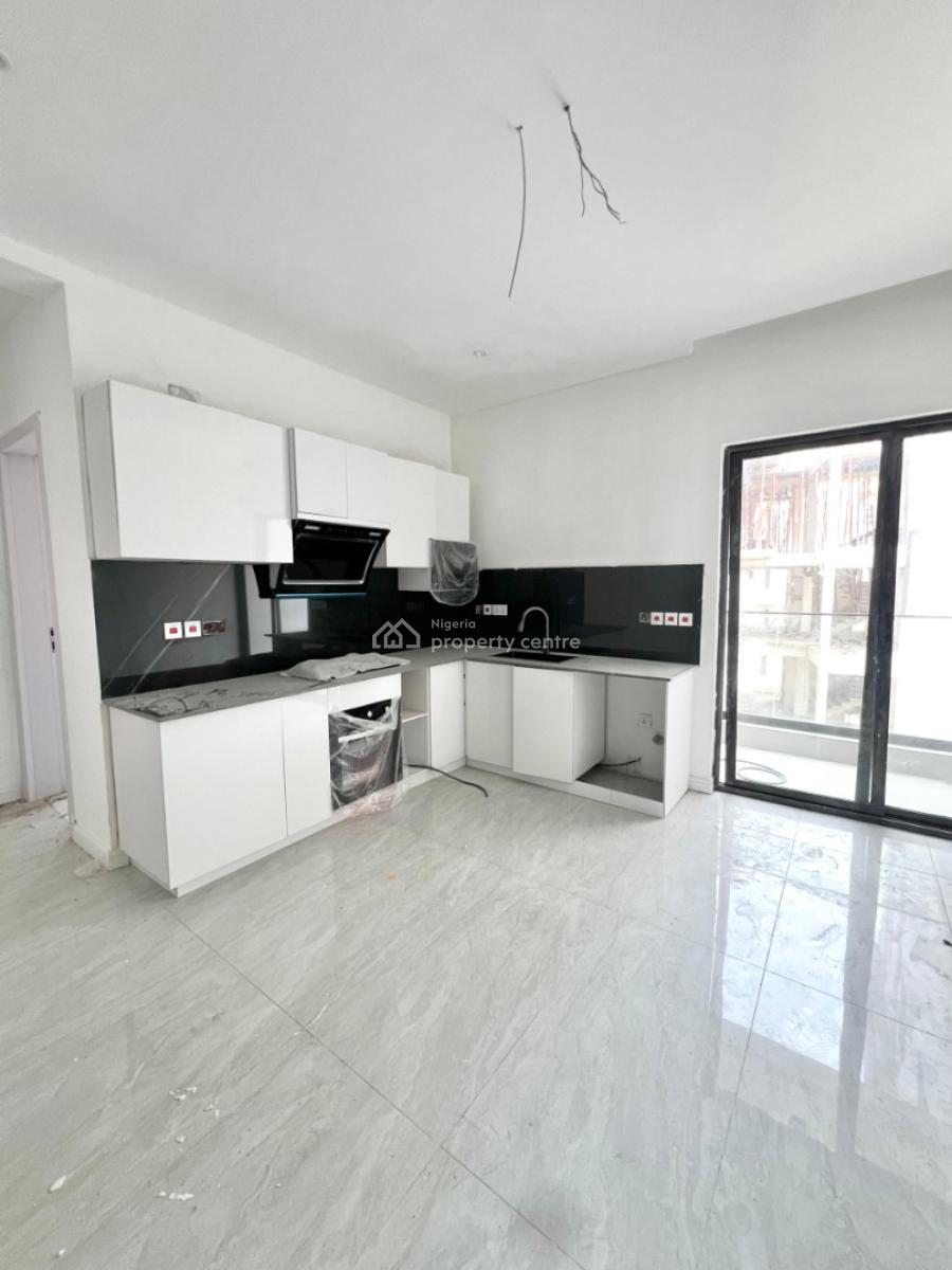 2 Bedrooms Flat with Bq, Lekki, Lagos, Flat / Apartment for Sale