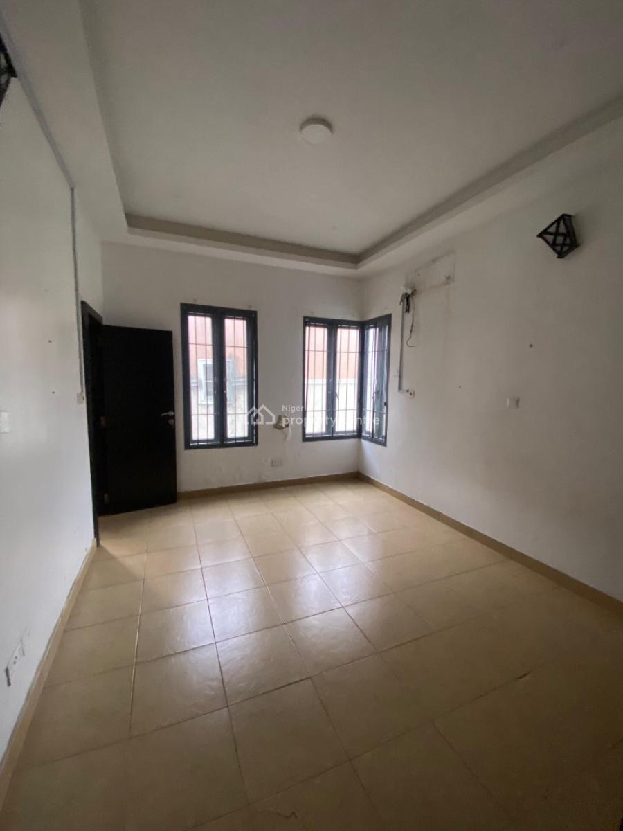 3 Bedroom Flat with a Room Bq, Oral Estate, Ikota, Lekki, Lagos, Flat / Apartment for Sale