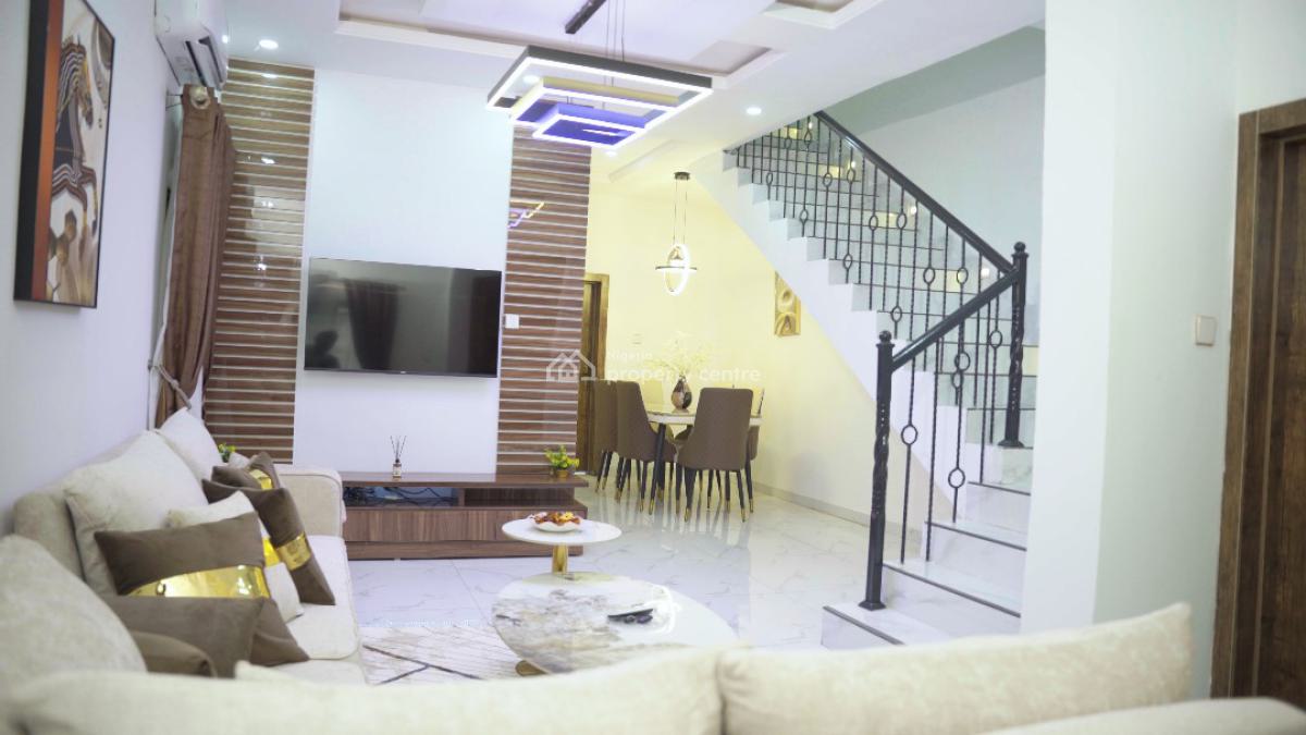 4bedroom Duplex Apartment, Wasimi Primary Health Centre, Maryland, Lagos, Flat / Apartment Short Let