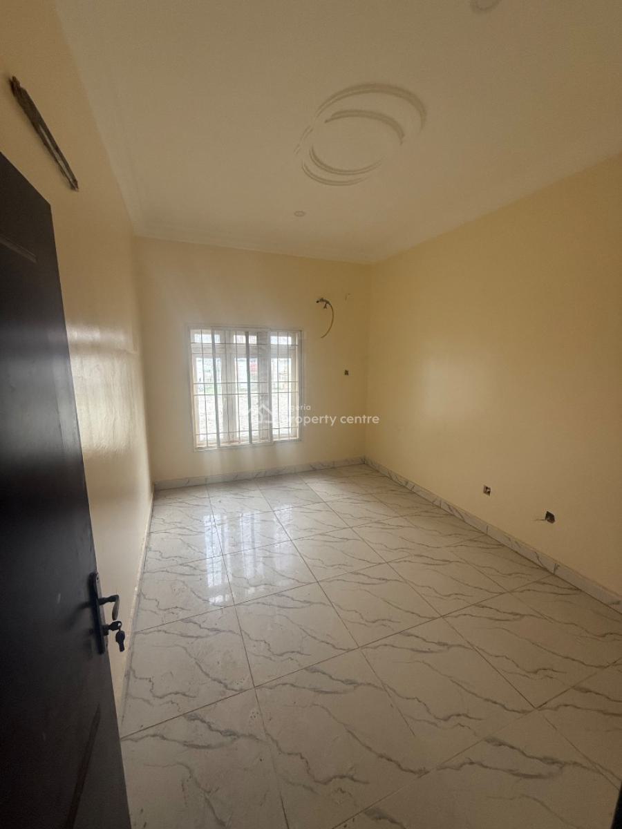 Approximately 1,100m²  Space, Living Faith Axis, Katampe, Abuja, Office Space for Rent