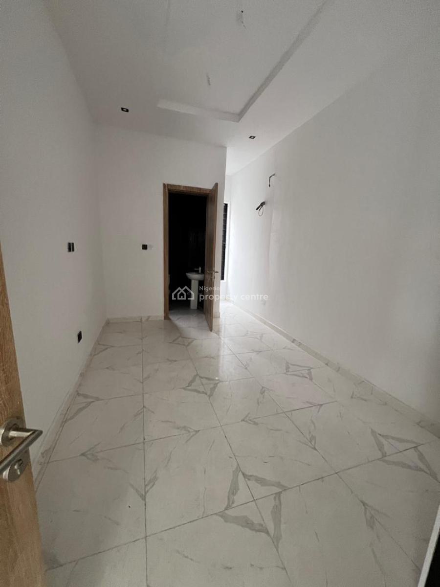 a 4 Bedroom Terraced Duplex, Ikota, Lekki, Lagos, Terraced Duplex for Sale
