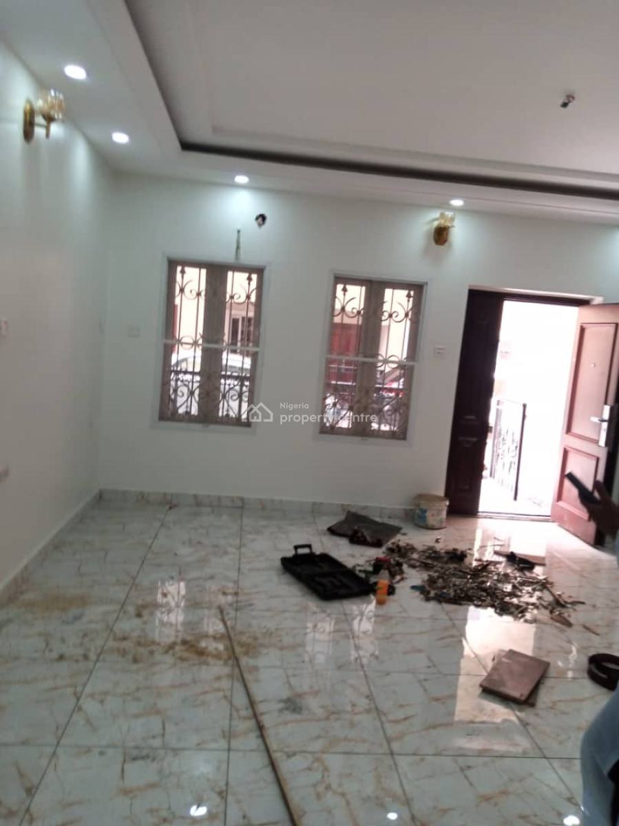 American Standard 2 Bedroom Flat with Federal Light and Tarred Roads, Shell Cooperative Estate, Eliozu Link Road Off G U Akeh Road Elio, Eneka, Port Harcourt, Rivers, Flat / Apartment for Rent